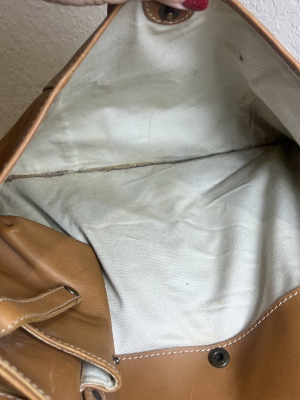 Ellington Cognac Brown Leather Shoulder Bag Whipstitch Trim Work Bag Travel - Picture 13 of 16